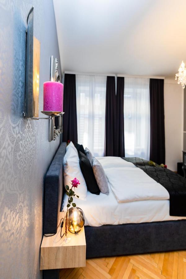 Sophies Place Augarten - Imperial Lifestyle Parking Apartment Wien